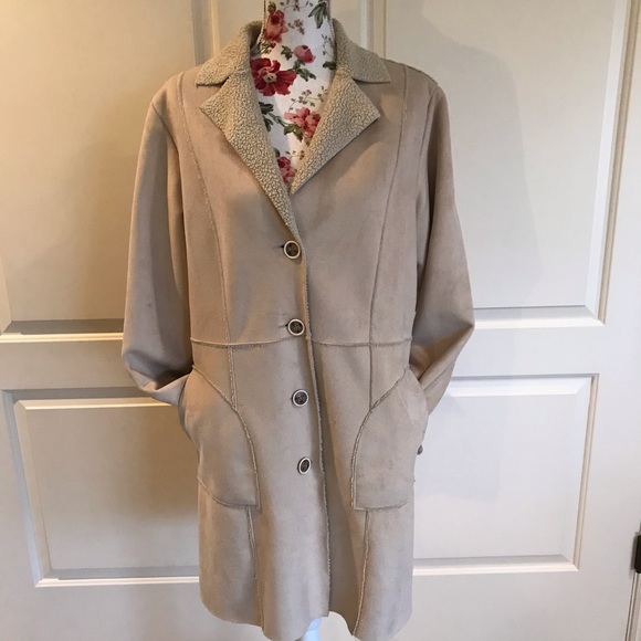 CAbi mock shade duster - Picture 2 of 8